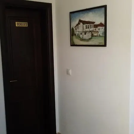 House Meri Guest house 4*